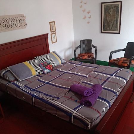Hostal Encuentro Кали Экстерьер фото
