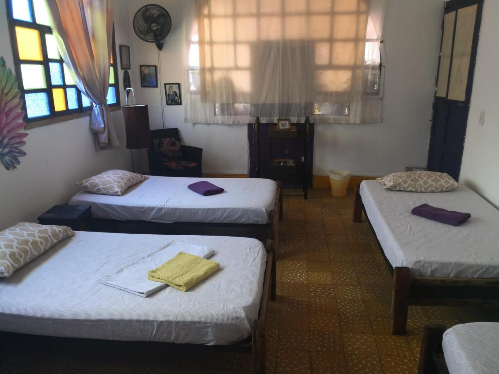 Hostal Encuentro Кали Экстерьер фото