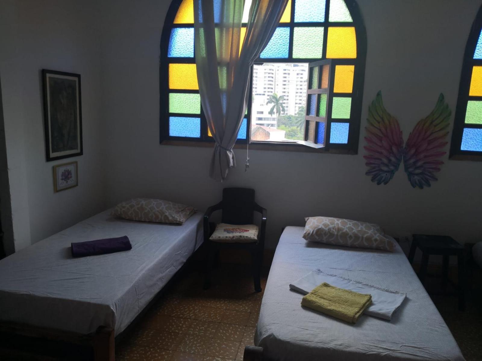 Hostal Encuentro Кали Экстерьер фото