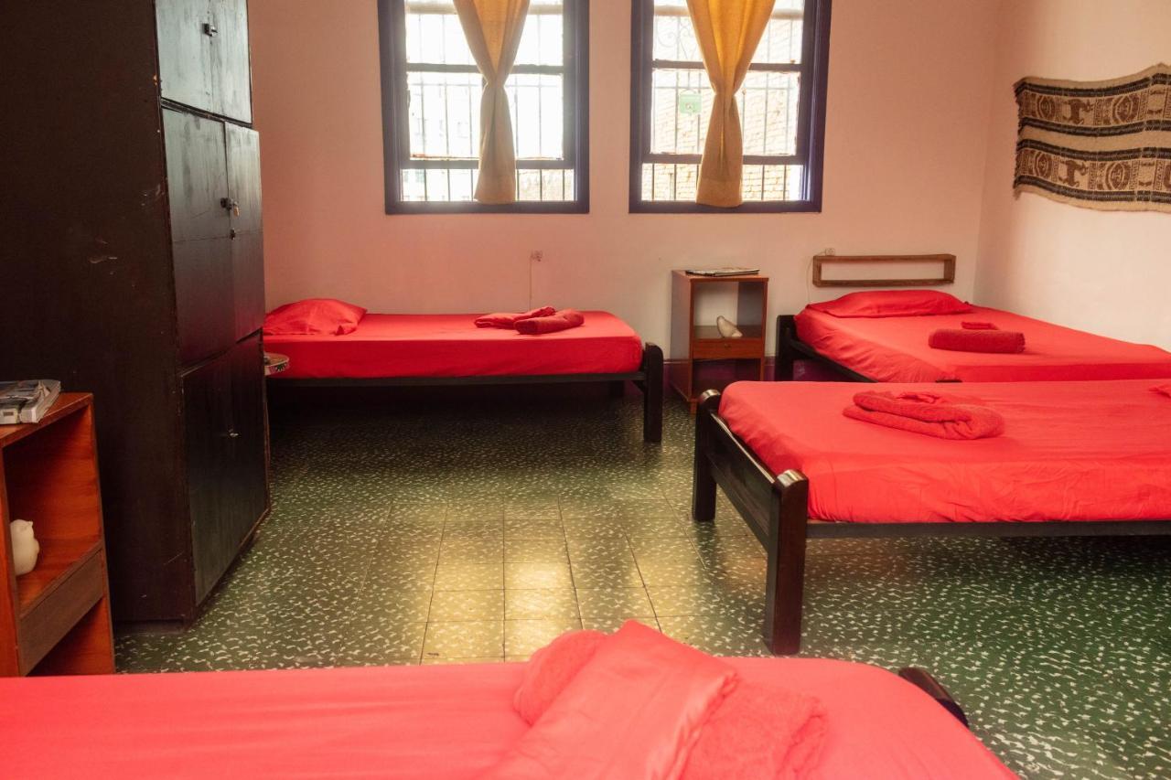 Hostal Encuentro Кали Экстерьер фото
